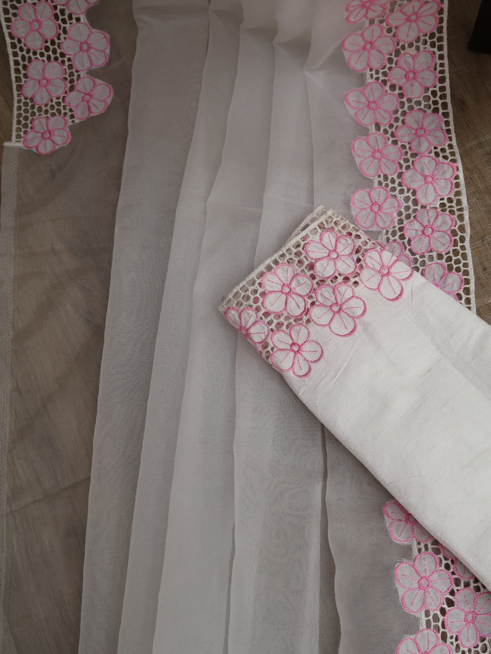 Tiara , elegant White Semi Raw Silk Saree with Cut work with Blouse Pi –  www.soosi.co.in