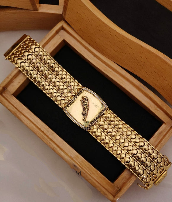 Gauransh , Elegant Gold Finish Bracelet for Men -KRISH001BMJ