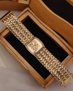 Jayiush , Elegant Gold Finish Bracelet for Men -KRISH001BML