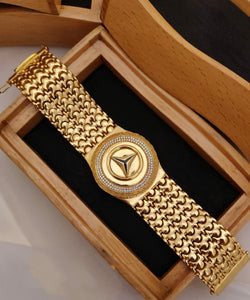 Jayiush , Elegant Gold Finish Bracelet for Men -KRISH001BML