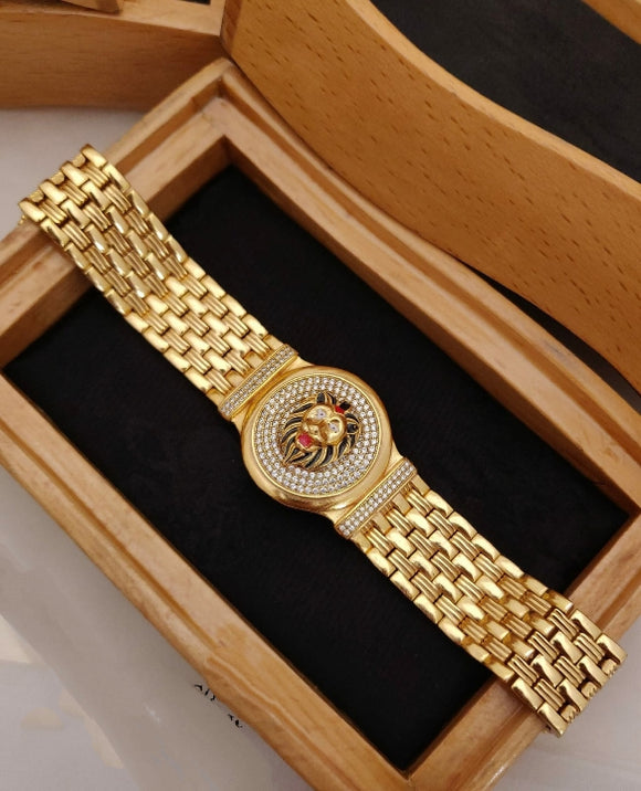 Himmat  , elegant gold finish bracelet for Men -KRISH001BMD