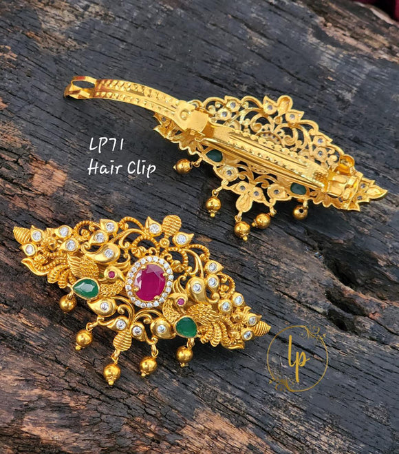 Manasi , elegant gold finish hair clip for women -LR001HCA