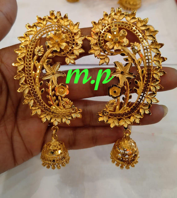 Kalyani , elegant big size Gold plated jumka with ear cuff for women -AMAZE001JA