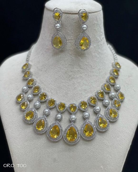 Elizabeth, elegant platinum finish Stone Necklace Set for Women -LR001DNS