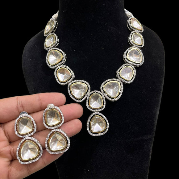 Shraddha, elegant  Kundan Necklace Set for Women -JSK001NS