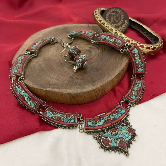 Boshay , elegant Tibetan Necklace Set for Women -MOE001TJB