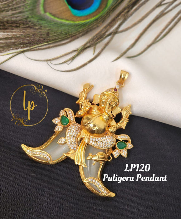 Vinayaga, elegant Gold Finish Ganesh Design Pendant for Women-SAYD001GP