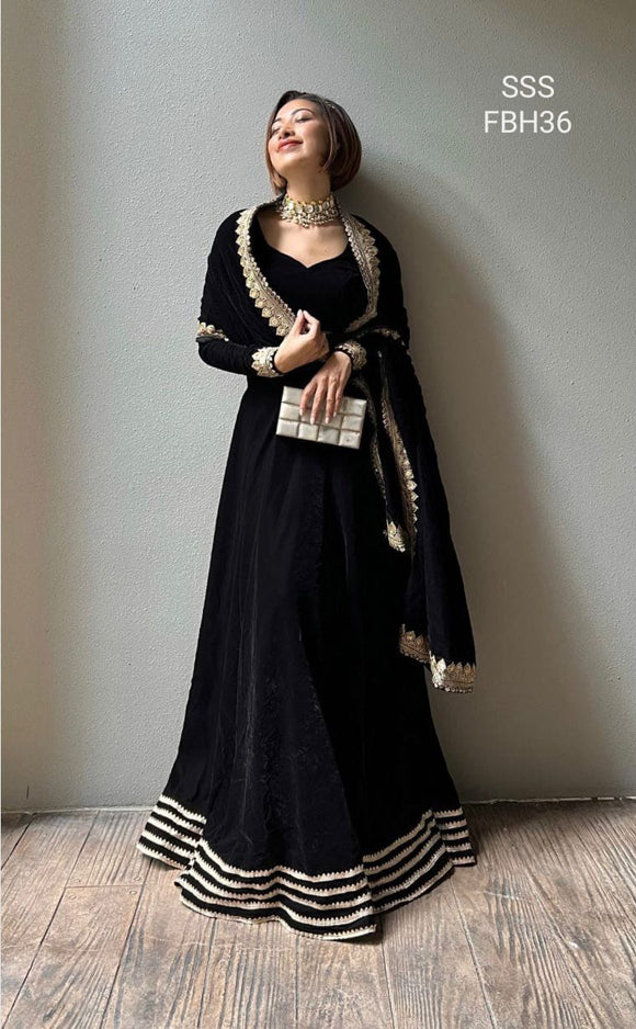 Elegant Black Velvet Lehanga for Women-SHREE001BVL