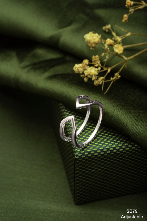 Buy Magnificent Diamond Finger Ring For Women Online | ORRA
