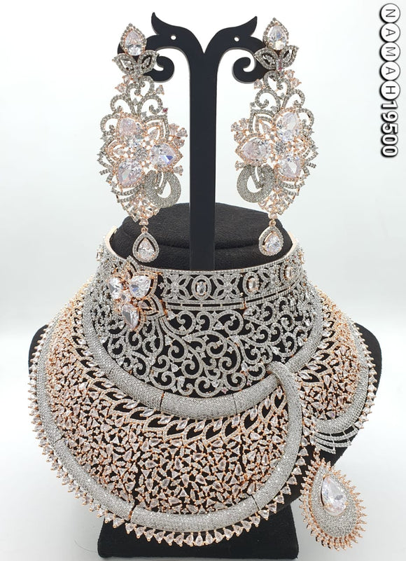 Rose Mary,Rose  Gold Finish Heavy Bridal Choker Necklace Set with Mangtikka for Women-SANDY001HCRG