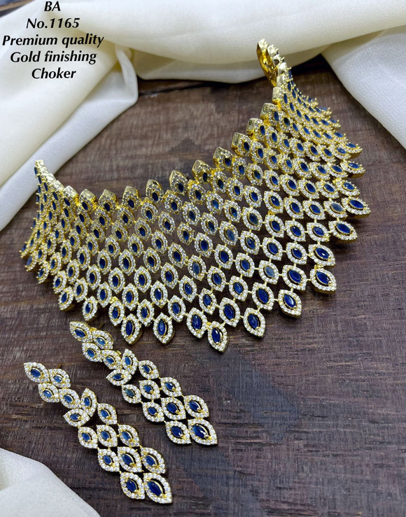 Jade Green stone studded Premium Quality Gold Finish Choker Necklace Set for Women-LR001CSG