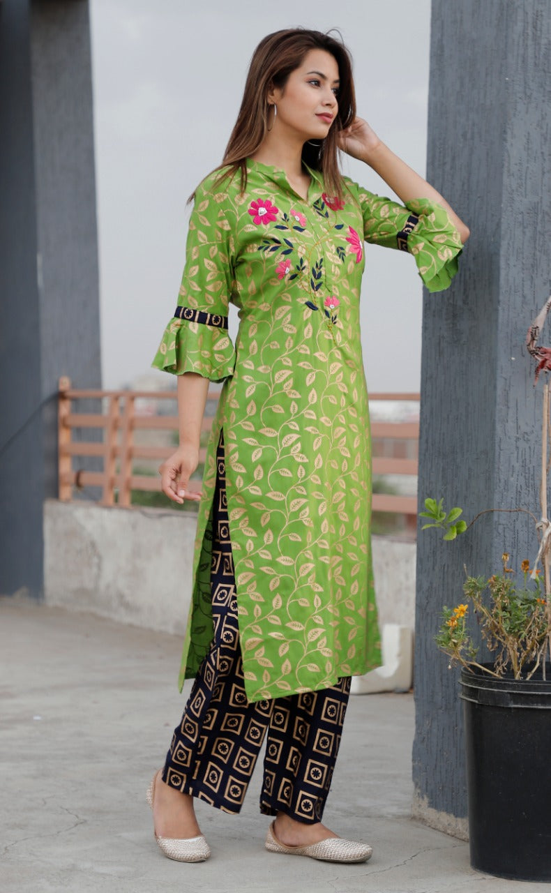 Bell sleeves designs clearance 2019