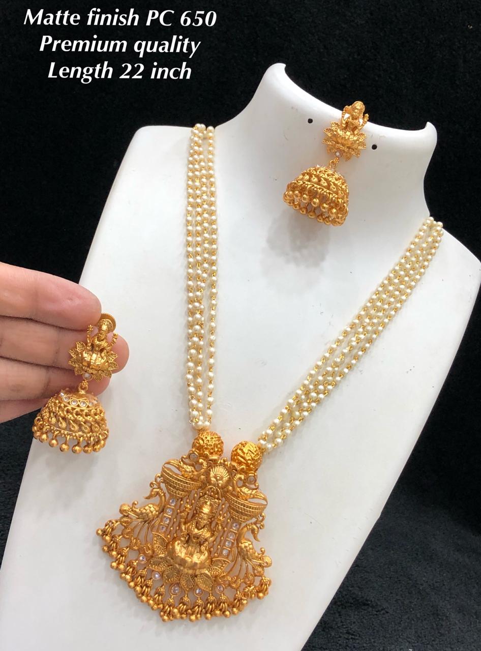 Matte finish 2025 pearl jewellery