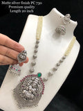 Matte silver finish necklace set