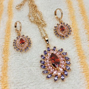 Pendant Set With Chain