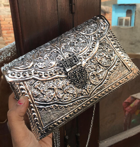 Silver Embroidered Clutch Design by Lovetobag at Pernia's Pop Up Shop 2024