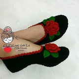 Handmade woollen booties for women Redrose