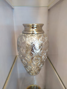 Aluminum Stylo Flower Vase for Beautiful Interiors
