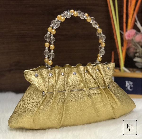 Putir Bag | Moti Bag | Beaded Purse | Crystal Hand Bag - YouTube | Beaded  crafts, Beaded bags, Beaded jewelry diy
