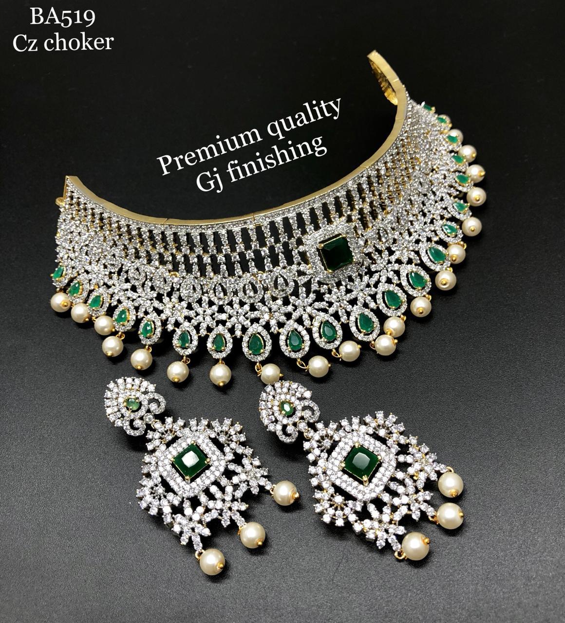 DIAMOND NECKLACE/CHOKER SET FOR WOMEN –