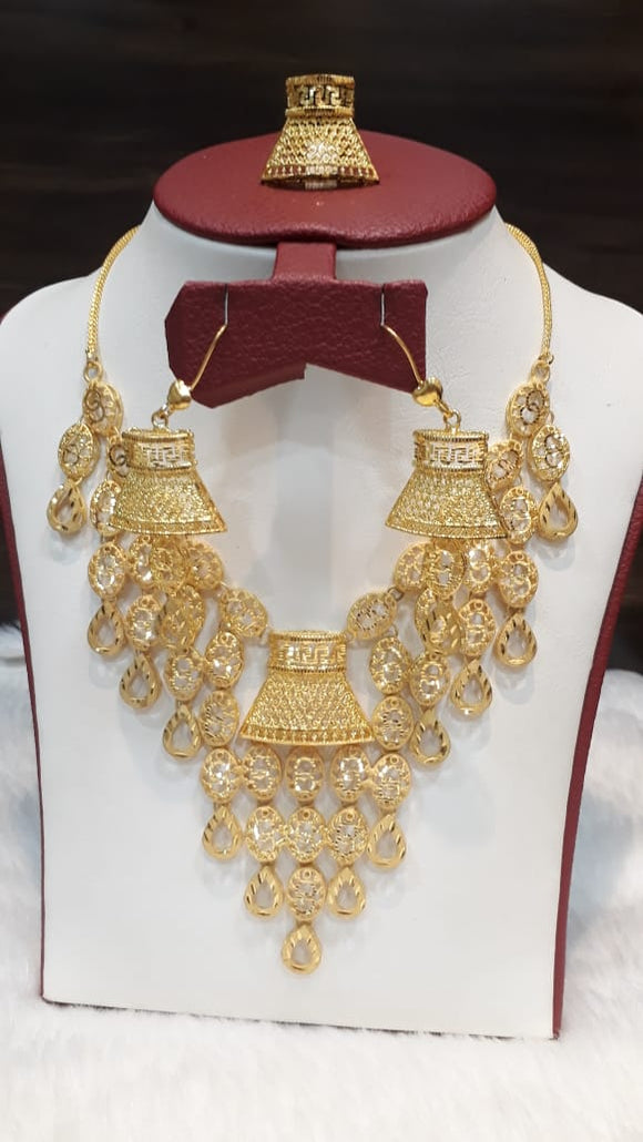 Zuby 24 kt Gold plated Necklace Set