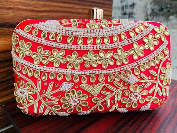RED BRIDAL  STYLISH AND BEAUTIFUL  CLUTCH BAG FOR WOMEN