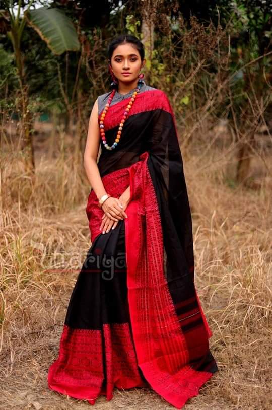 Exclusive Black & Red Designer Pure cotton Saree for Women