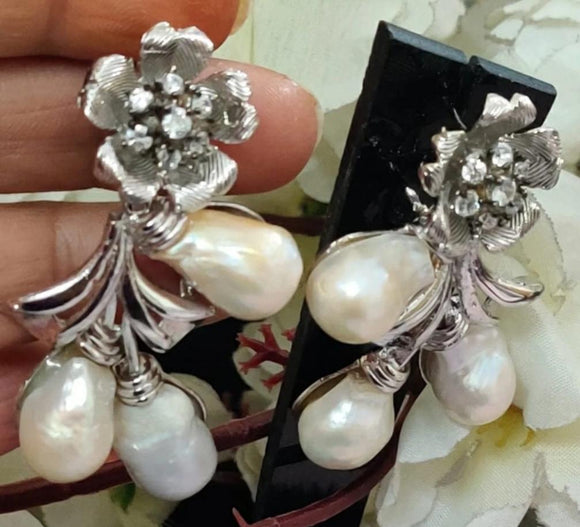 PEARL DROPLETS EARRING FOR WOMEN
