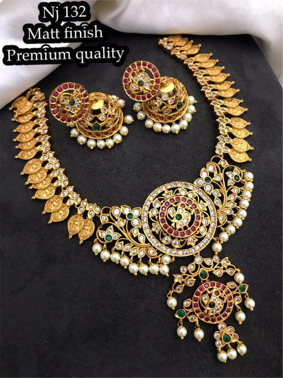 SOUTH INDIAN STYLE  TRADITIONAL TEMPLE JEWELLERY NECKLACE SET FOR WOMEN