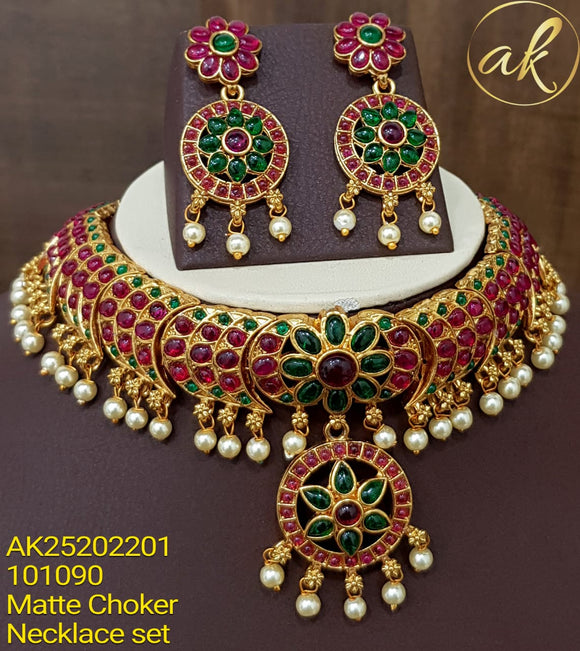 GOLD FINISH PINK & GREEN KEMP NECKLACE SET/CHOKER  FOR WOMEN GKNPG1090