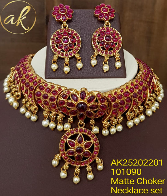 GOLD FINISH PINK KEMP NECKLACE SET/CHOKER  WITH PEARLS FOR WOMEN GKNP1090